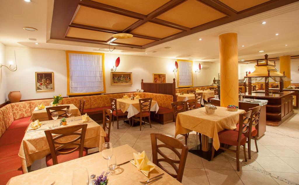Hotel Comfort Erica Dolomiti Val D'Adige 萨洛尔诺 外观 照片