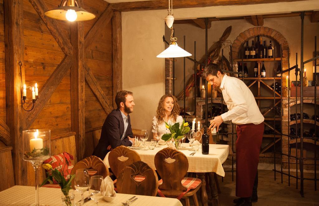 Hotel Comfort Erica Dolomiti Val D'Adige 萨洛尔诺 外观 照片